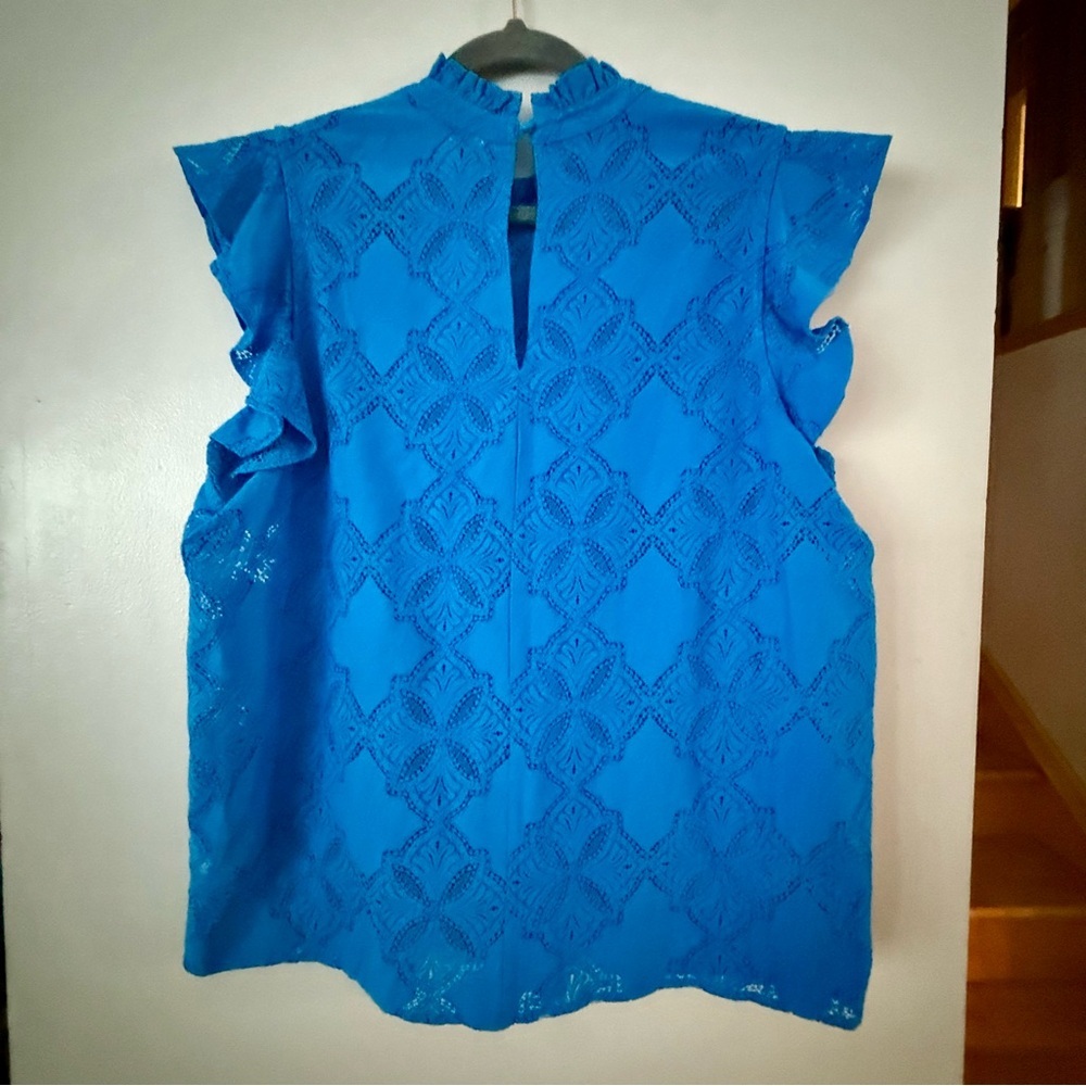 🇨🇦 Reitmans Royal Blue Summer Staple Lace Blouse - Picture 2 of 5